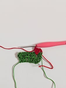 Granny stripe crochet pattern in green and red yarn
